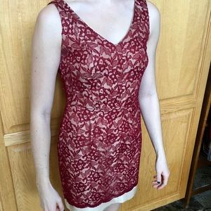 Women Formal Maroon & Gold Lace V-neck Dress